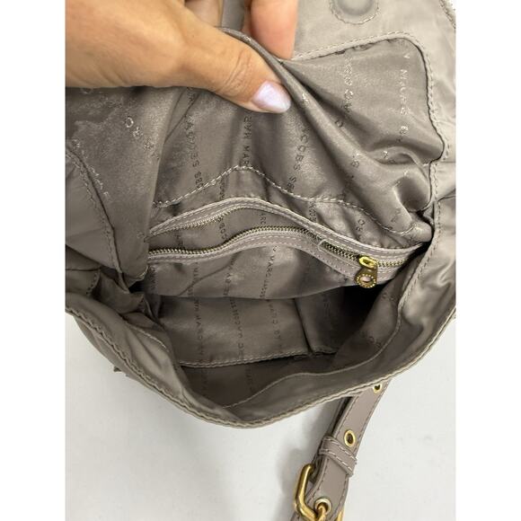 Marc Jacobs Preppy Natasha Nylon Crossbody Bag Beige Taupe Travel Lightweight - Picture 6 of 16